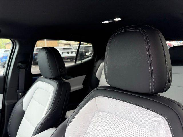 used 2025 Chevrolet Equinox EV car, priced at $26,936