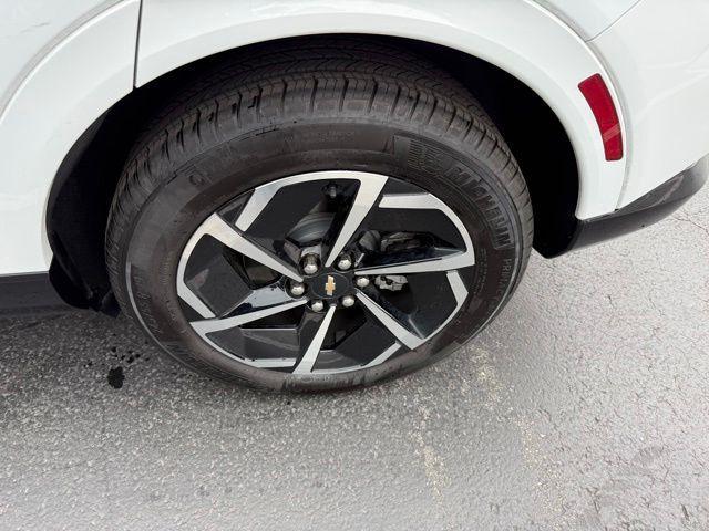 used 2025 Chevrolet Equinox EV car, priced at $26,936