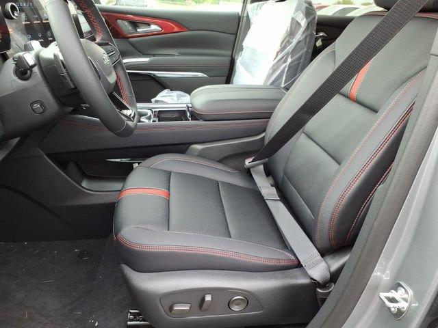 new 2026 Chevrolet Traverse car, priced at $53,920