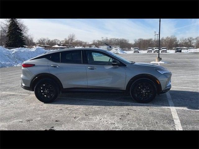 used 2024 Buick Envista car, priced at $24,320