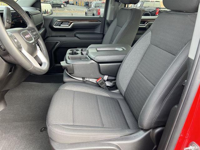 used 2025 GMC Sierra 1500 car, priced at $42,076