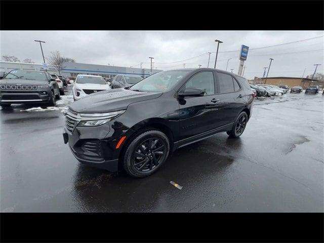 used 2024 Chevrolet Equinox car, priced at $22,889