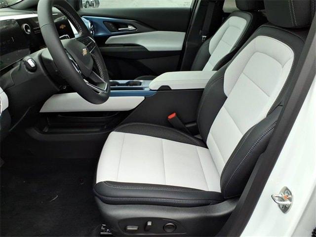 new 2026 Chevrolet Equinox EV car, priced at $41,595