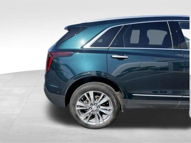 used 2024 Cadillac XT5 car, priced at $36,744