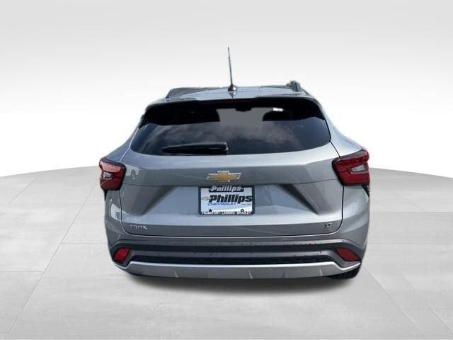 used 2025 Chevrolet Trax car