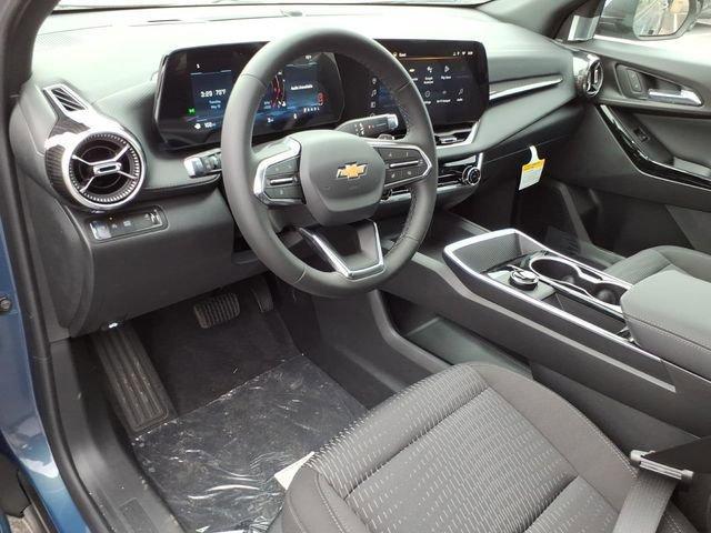 new 2026 Chevrolet Equinox car, priced at $31,390