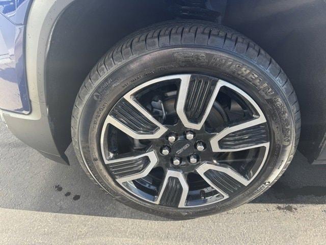 used 2023 GMC Acadia car, priced at $29,158