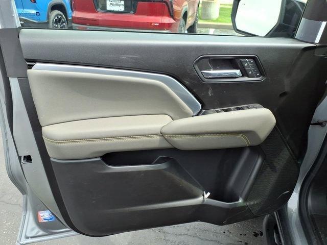 new 2026 Chevrolet Colorado car, priced at $51,978