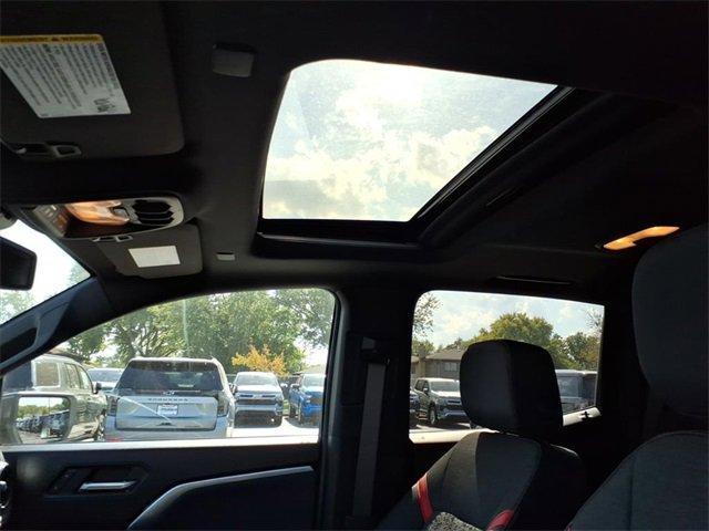 new 2025 Chevrolet Colorado car, priced at $43,008