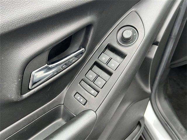 used 2022 Chevrolet Trax car, priced at $19,390