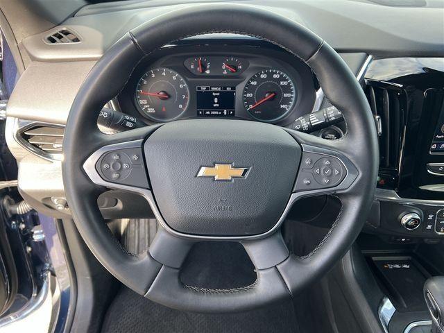 used 2023 Chevrolet Traverse car, priced at $30,491