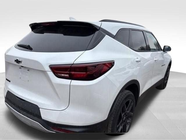 used 2024 Chevrolet Blazer car, priced at $26,399