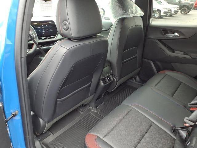 new 2026 Chevrolet Equinox car, priced at $33,579