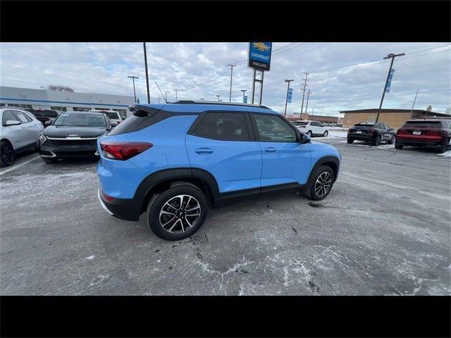 used 2024 Chevrolet TrailBlazer car, priced at $22,144