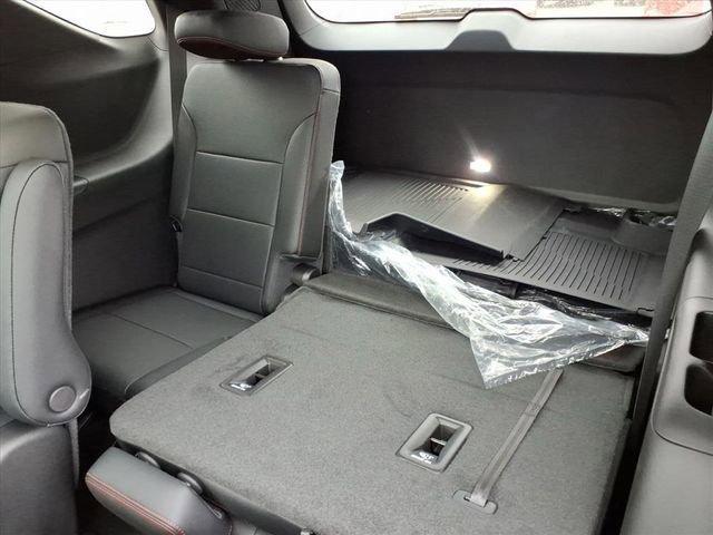 new 2026 Chevrolet Traverse car, priced at $54,379