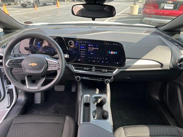 used 2025 Chevrolet Equinox EV car, priced at $26,168