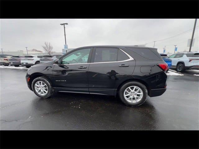 used 2022 Chevrolet Equinox car, priced at $17,310