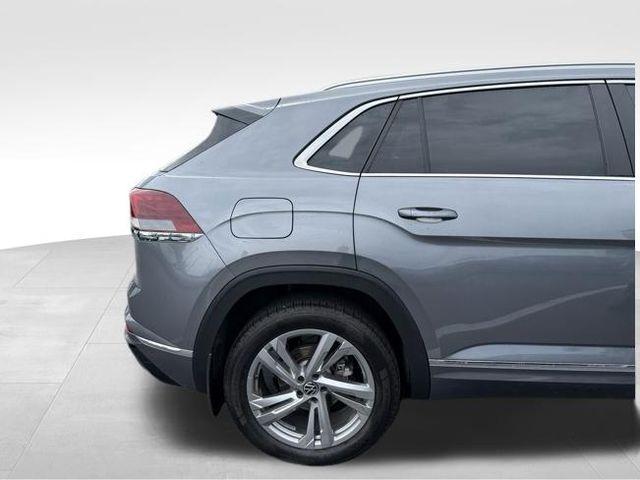 used 2024 Volkswagen Atlas Cross Sport car, priced at $36,093
