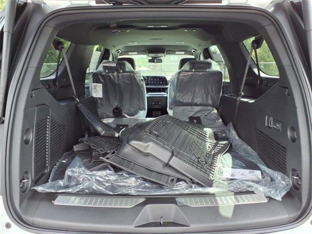 new 2025 Chevrolet Suburban car, priced at $79,631