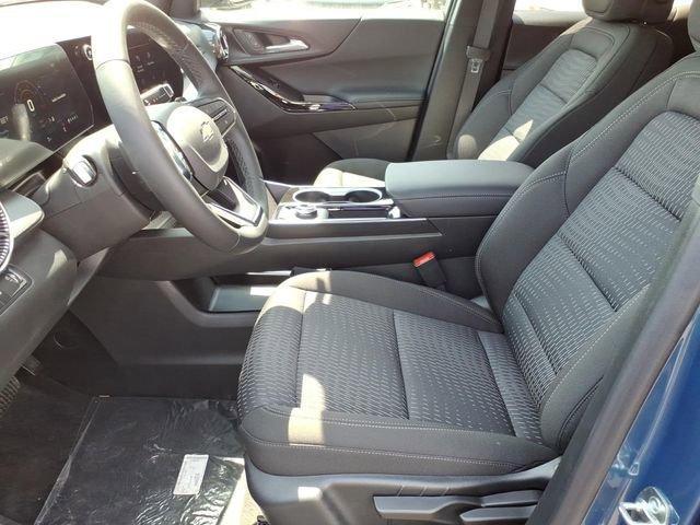 new 2026 Chevrolet Equinox car, priced at $29,910