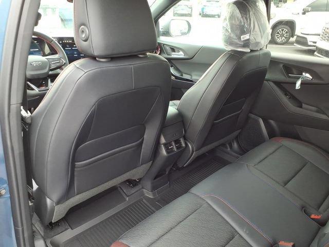new 2026 Chevrolet Equinox car, priced at $33,829