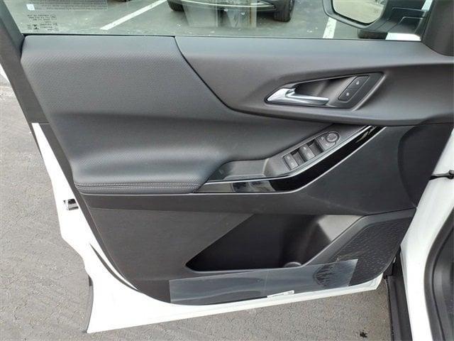 new 2026 Chevrolet Equinox car, priced at $29,325