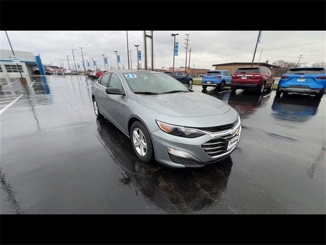 used 2023 Chevrolet Malibu car, priced at $18,854