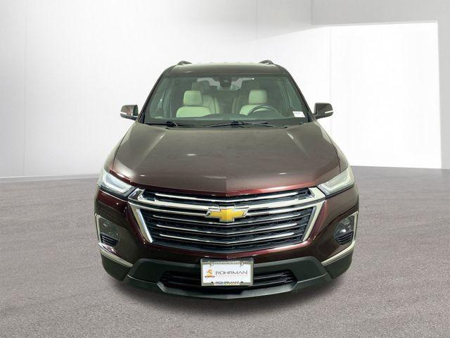 2023 Black Cherry Metallic Chevrolet Traverse