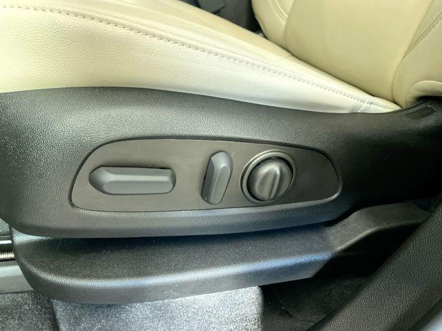 2023 Black Cherry Metallic Chevrolet Traverse