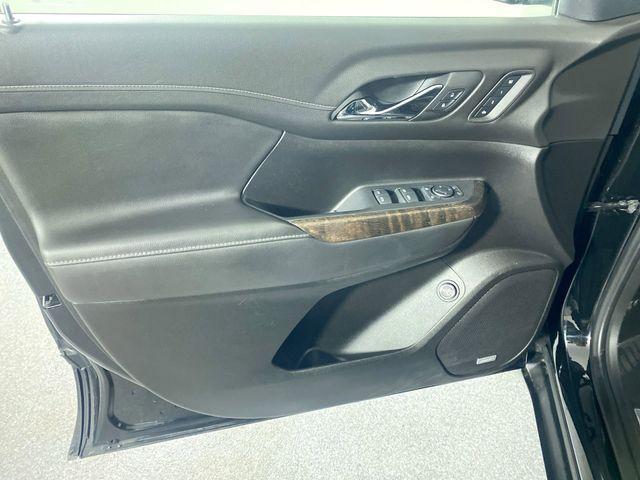 used 2023 GMC Acadia car, priced at $33,500