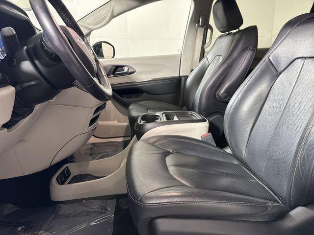 used 2020 Chrysler Pacifica car, priced at $15,476