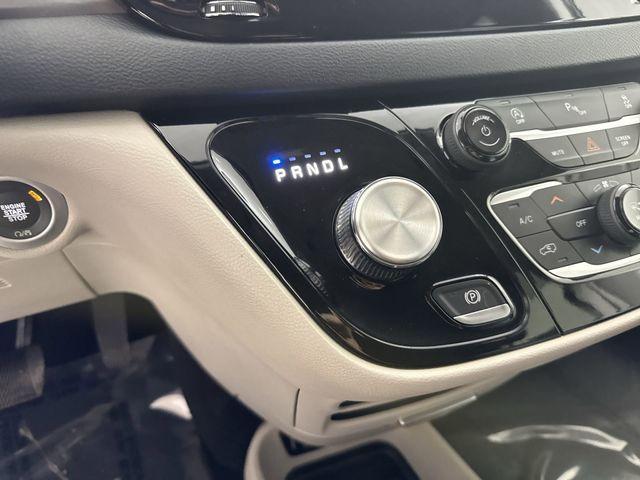 used 2020 Chrysler Pacifica car, priced at $15,476