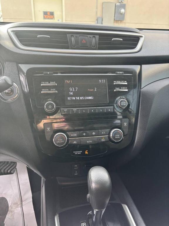 used 2014 Nissan Rogue car, priced at $10,950