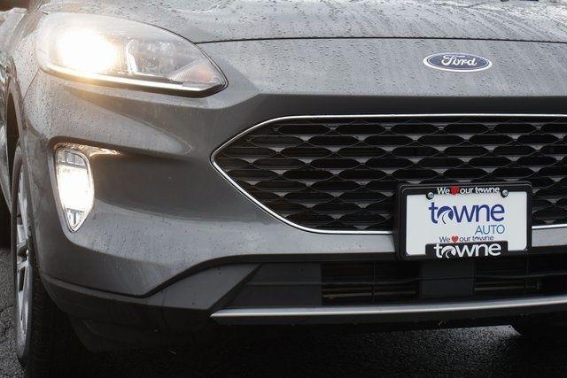 used 2022 Ford Escape car, priced at $21,025