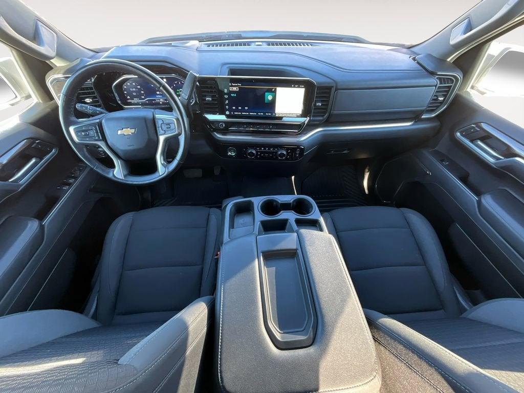 used 2022 Chevrolet Silverado 1500 car, priced at $31,310