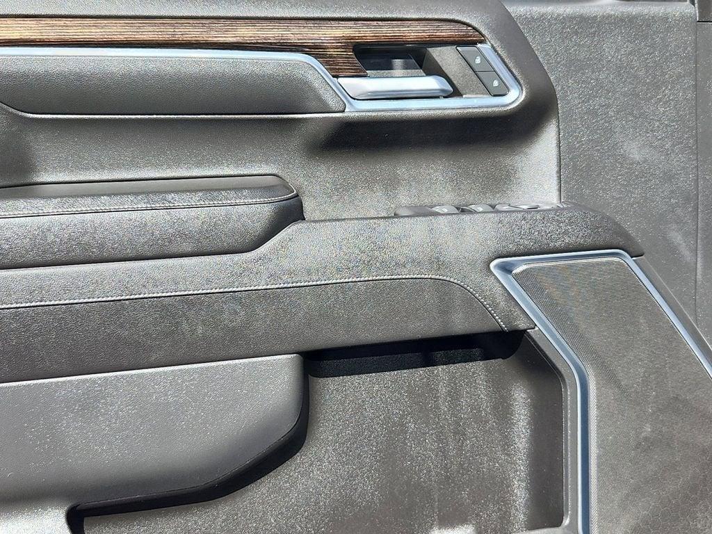 used 2023 GMC Sierra 1500 car, priced at $40,306