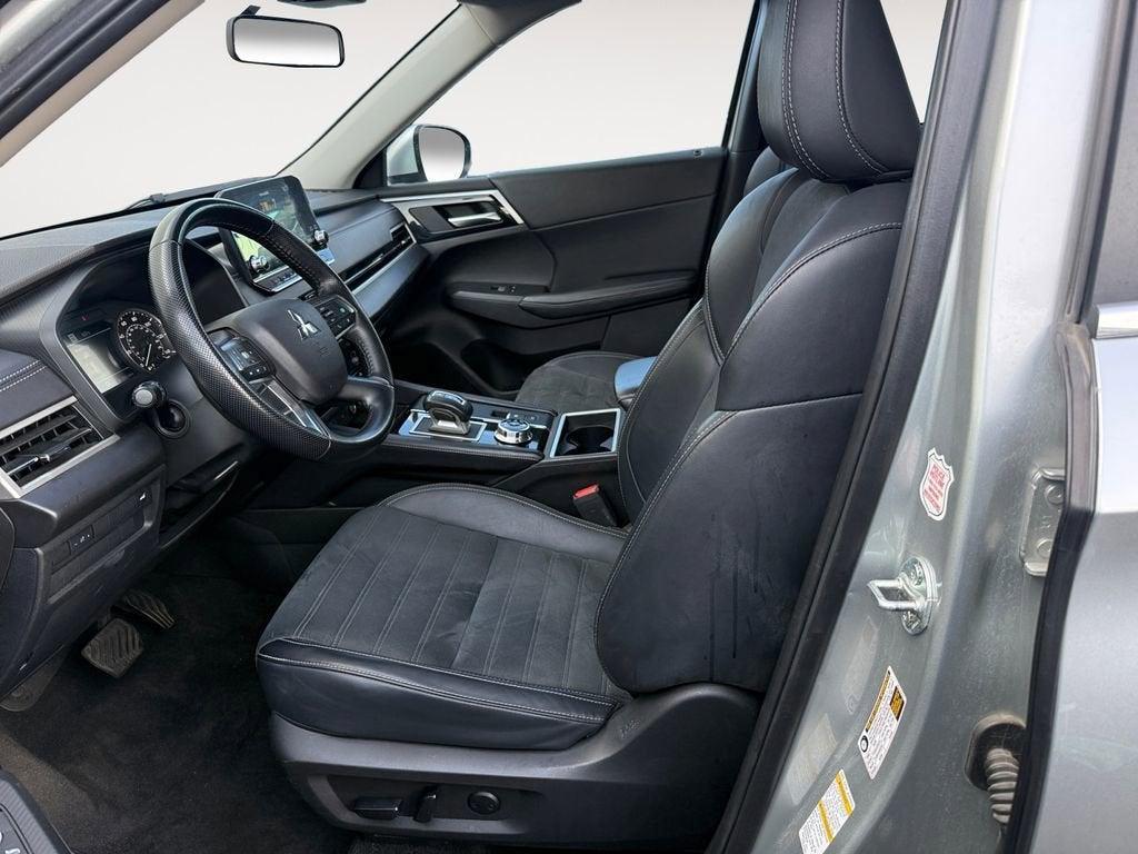 used 2024 Mitsubishi Outlander car, priced at $23,010