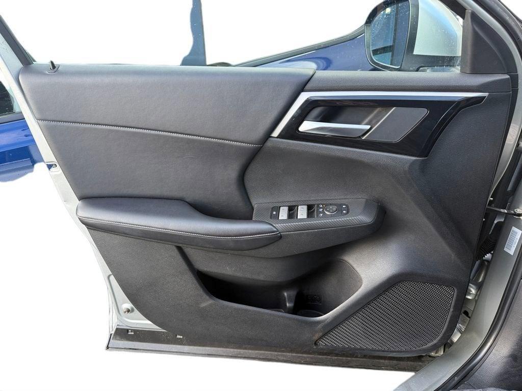 used 2024 Mitsubishi Outlander car, priced at $23,010