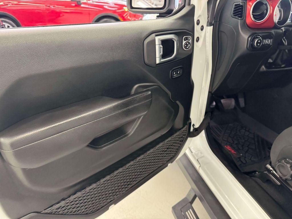 used 2022 Jeep Gladiator car, priced at $30,747