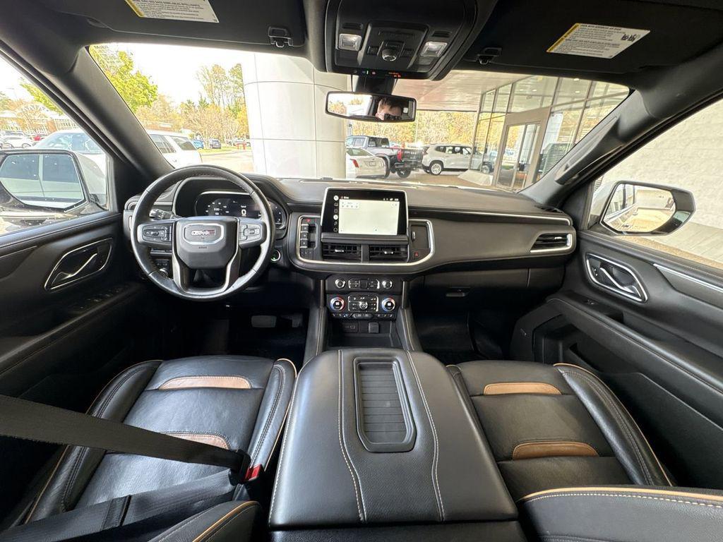 used 2022 GMC Yukon XL car, priced at $48,449