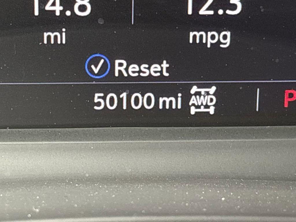 used 2023 Cadillac XT5 car, priced at $33,149