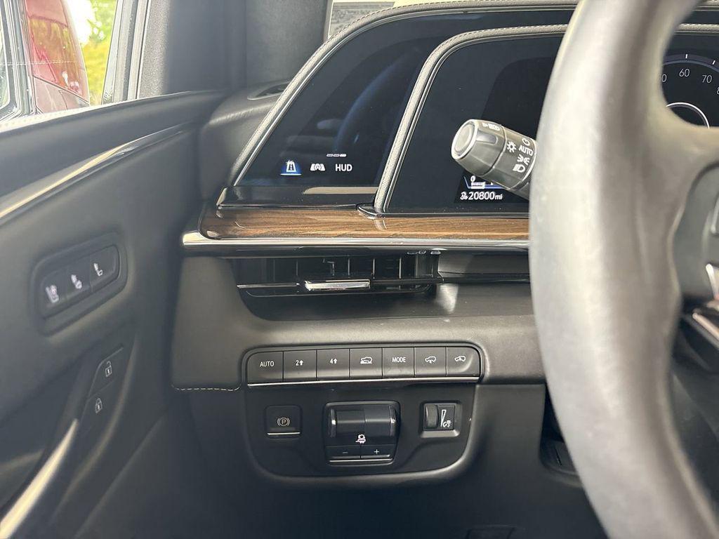 used 2024 Cadillac Escalade ESV car, priced at $94,999