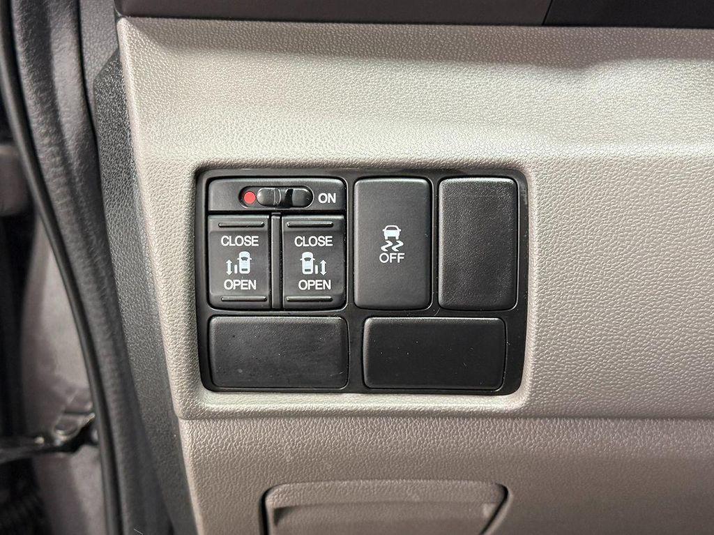 used 2015 Honda Odyssey car, priced at $14,995