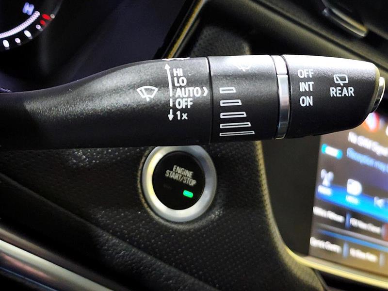 used 2019 Cadillac XT5 car, priced at $19,995