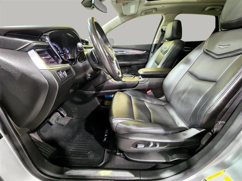 used 2019 Cadillac XT5 car, priced at $19,995