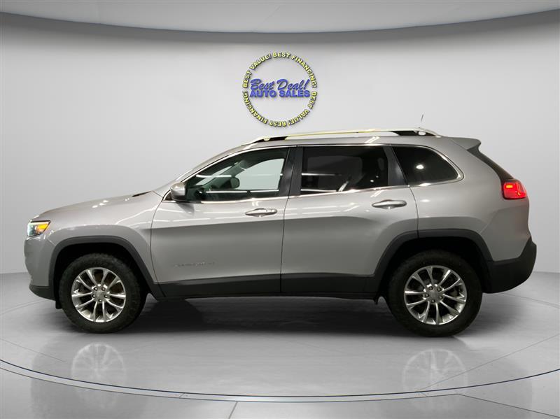 used 2019 Jeep Cherokee car, priced at $12,495