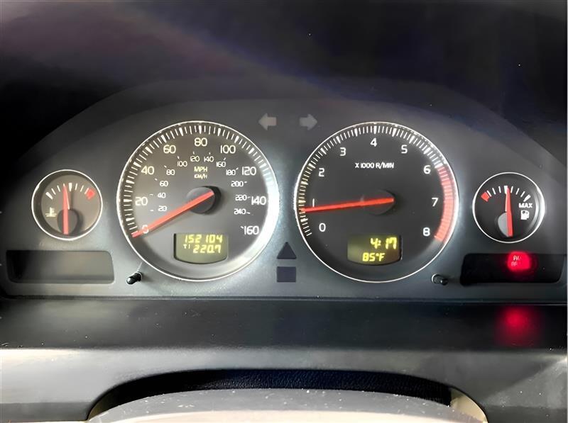 used 2005 Volvo S60 car, priced at $4,495