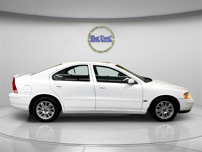 used 2005 Volvo S60 car, priced at $4,495