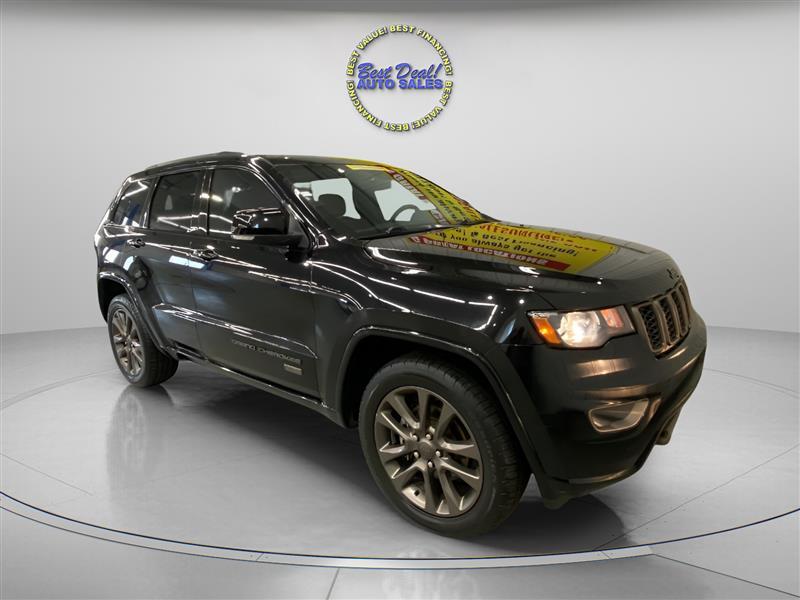 used 2017 Jeep Grand Cherokee car, priced at $15,495