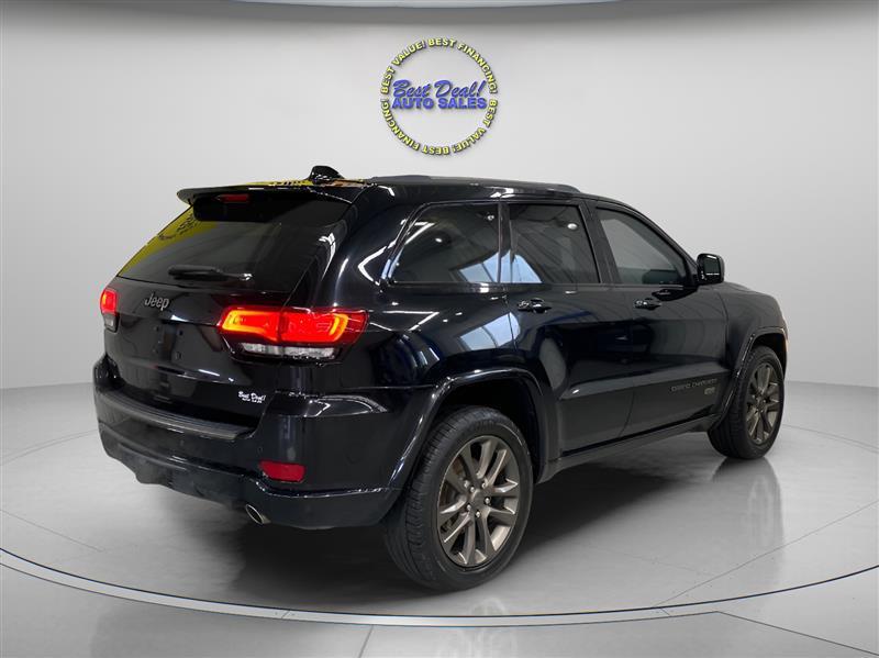 used 2017 Jeep Grand Cherokee car, priced at $15,495